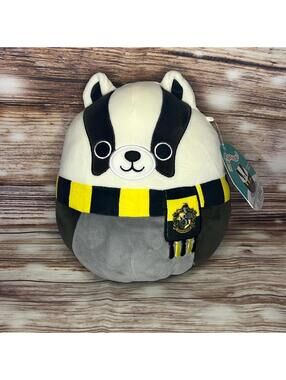⭐️ Squishmallows Harry Potter Hufflepuff Badger Halloween 2023